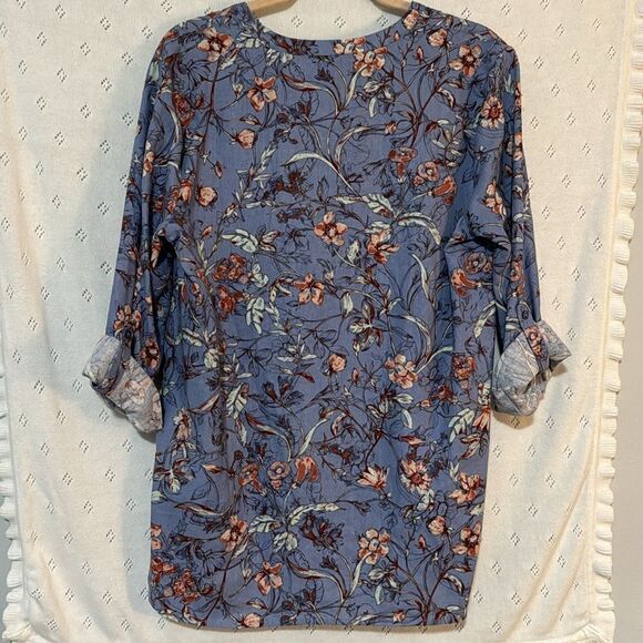 Nine West Linen Blend Floral Button Down M - Picture 5 of 5